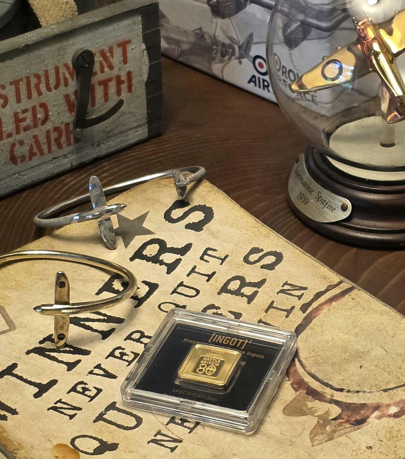 5gram Gold .999 Bar & Handmade Bangle D-Day Battle of Britain Spitfire Commemorative Solid 24k Gold Bullion Bracelet VE Day Ingot WW2