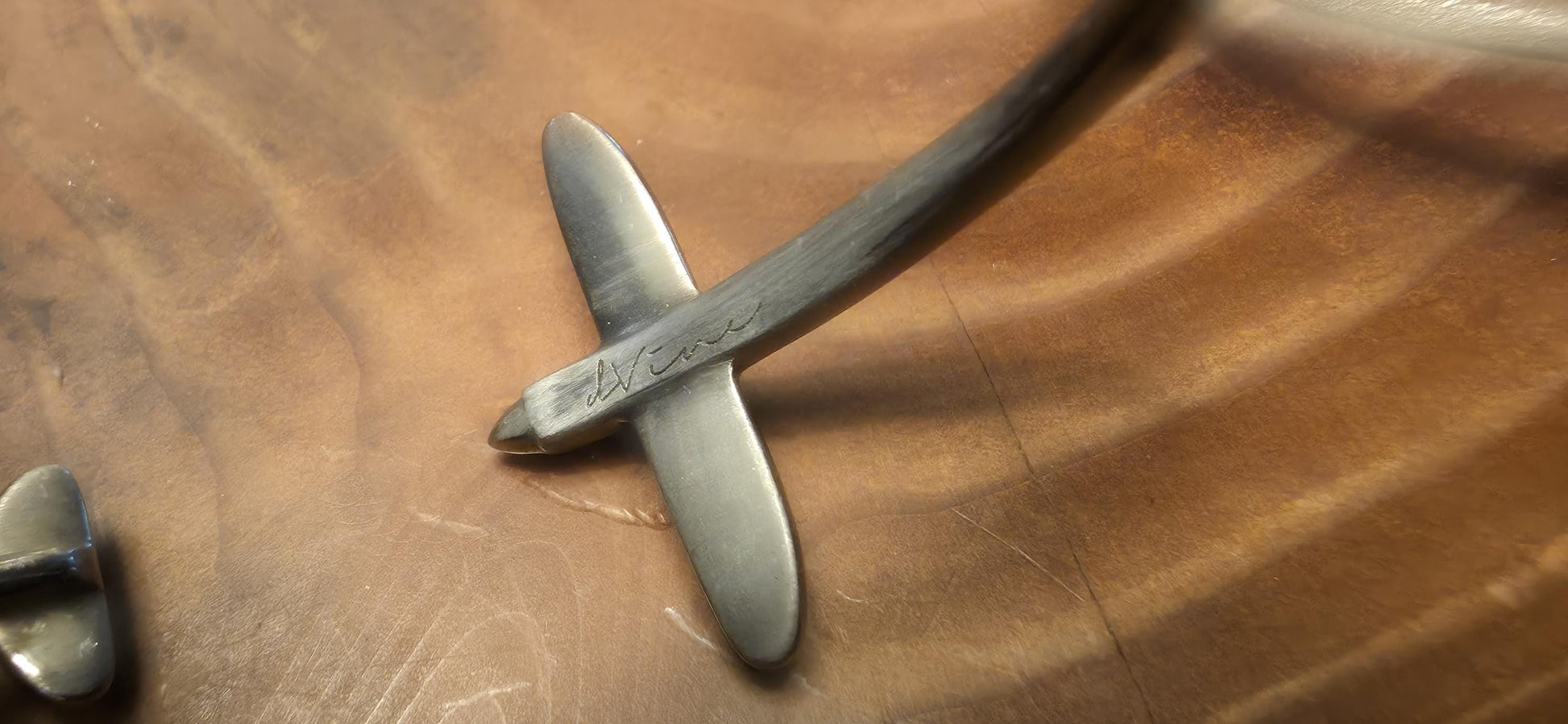 Handmade "Chasing your Tail" Bangles Commemorative Solid 9k Bracelet VE Day Collectable Bracelet WW2 Gold Silver Genuine Diamonds Pilot UK