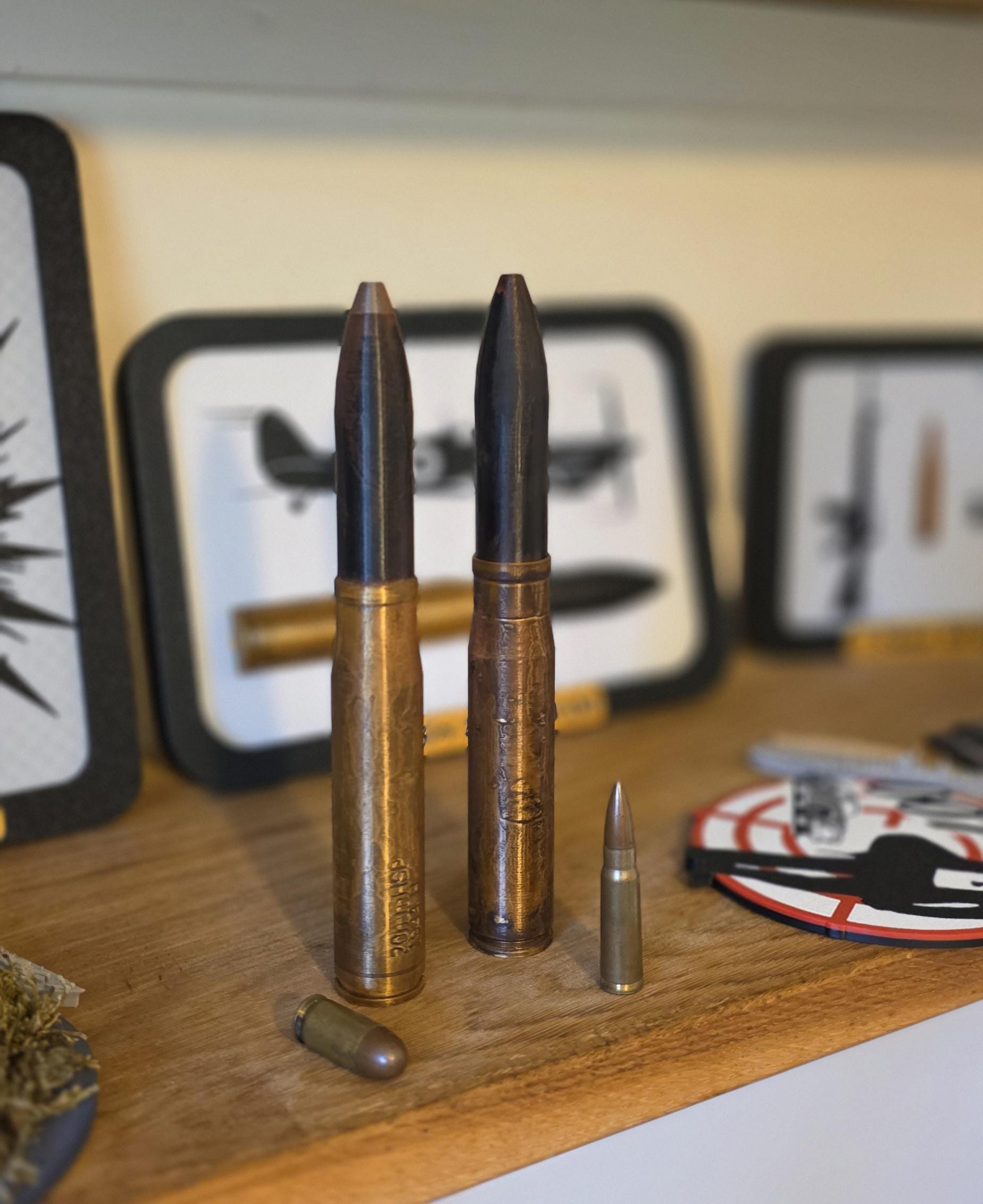 Spitfire 20mm Hispano Round Supermarine made in UK Scale Inert 3d Printed Aircraft Gift Day WW2 RAF Ammo Model Full Aviation Desk Fathers