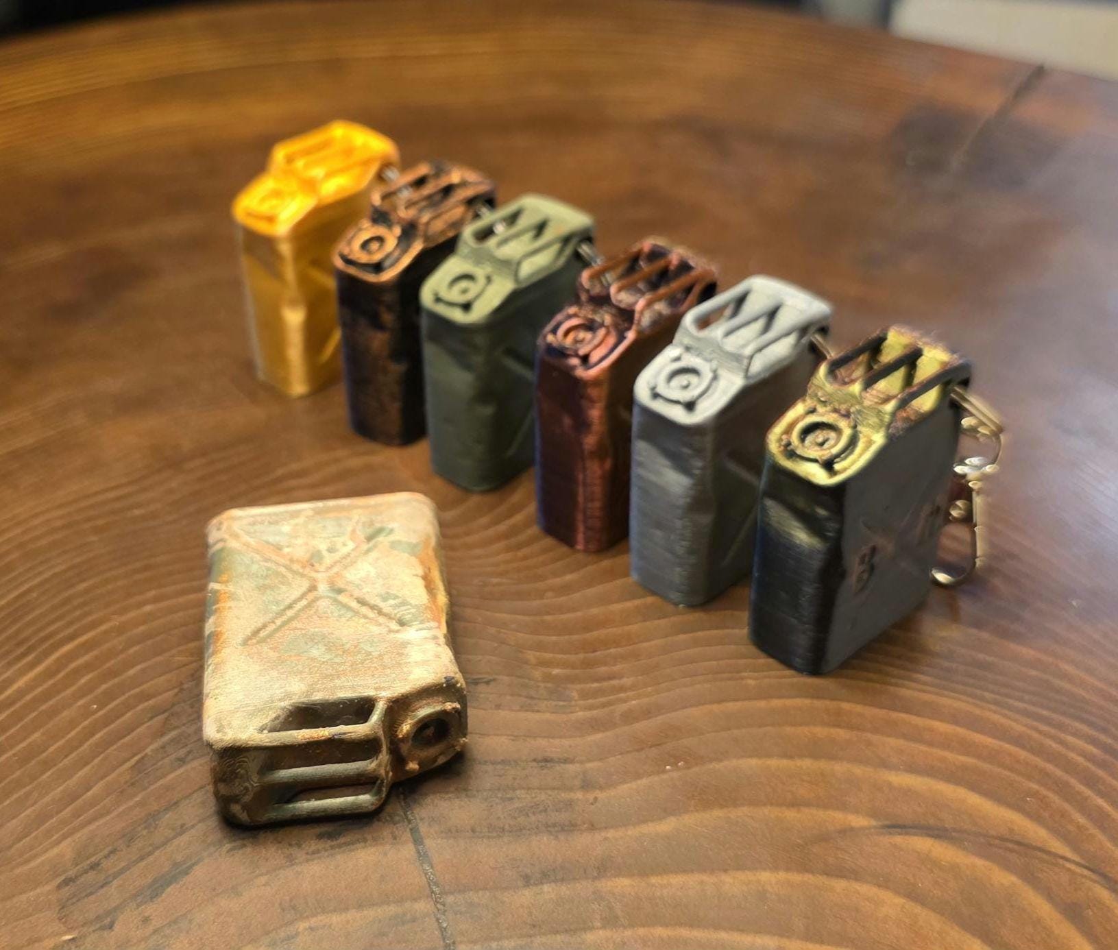 Made in UK Vintage Jerry Can Boat Float Old Keyring 3d Printed Fuel Can Petrol Diesel WW2 Army Scale Model Mini Marine Floatie