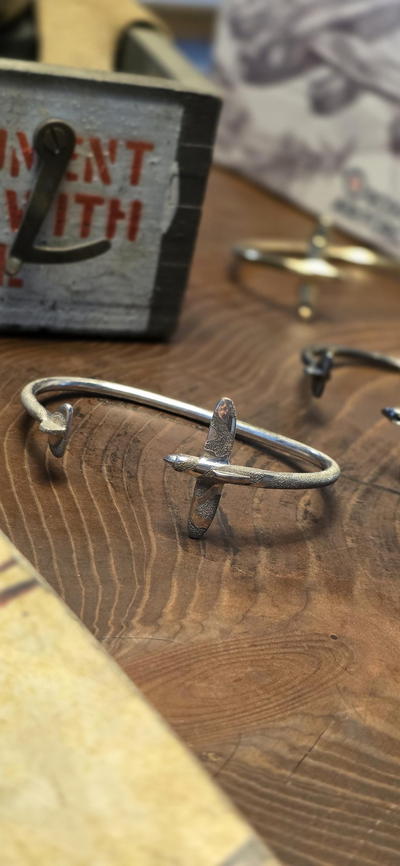 Handmade "Chasing your Tail" Bangles Commemorative Solid 9k Bracelet VE Day Collectable Bracelet WW2 Gold Silver Genuine Diamonds Pilot UK